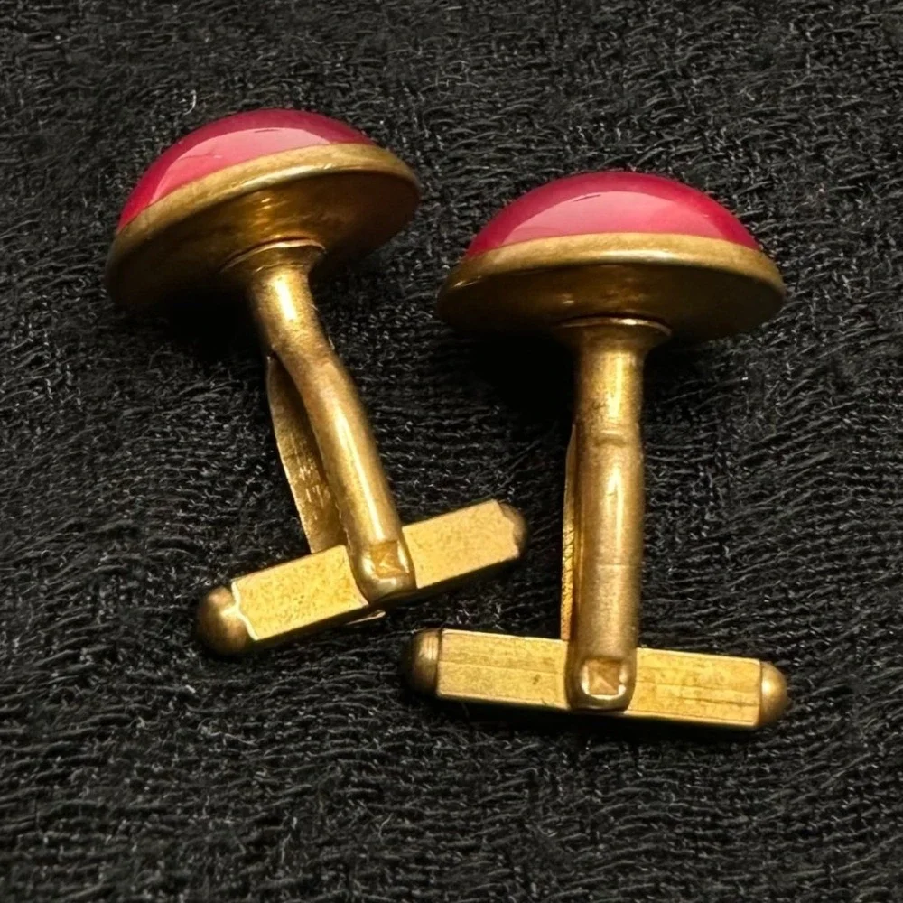Vintage‎ Pink Dome Cufflinks Gold Tone Round Lucite Pearl Look